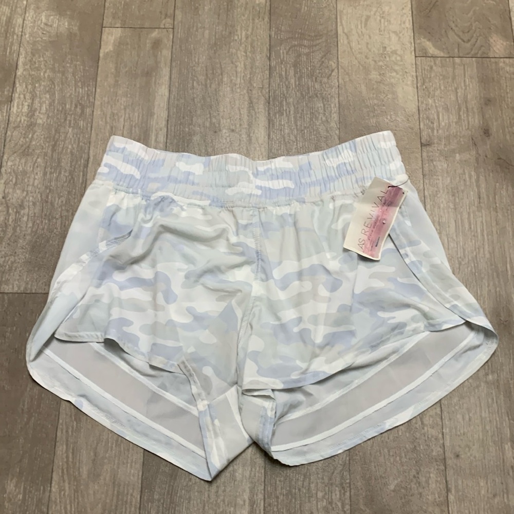 Womens NWT Revival Camo Lined Running Yoga Gym Training Shorts‎
